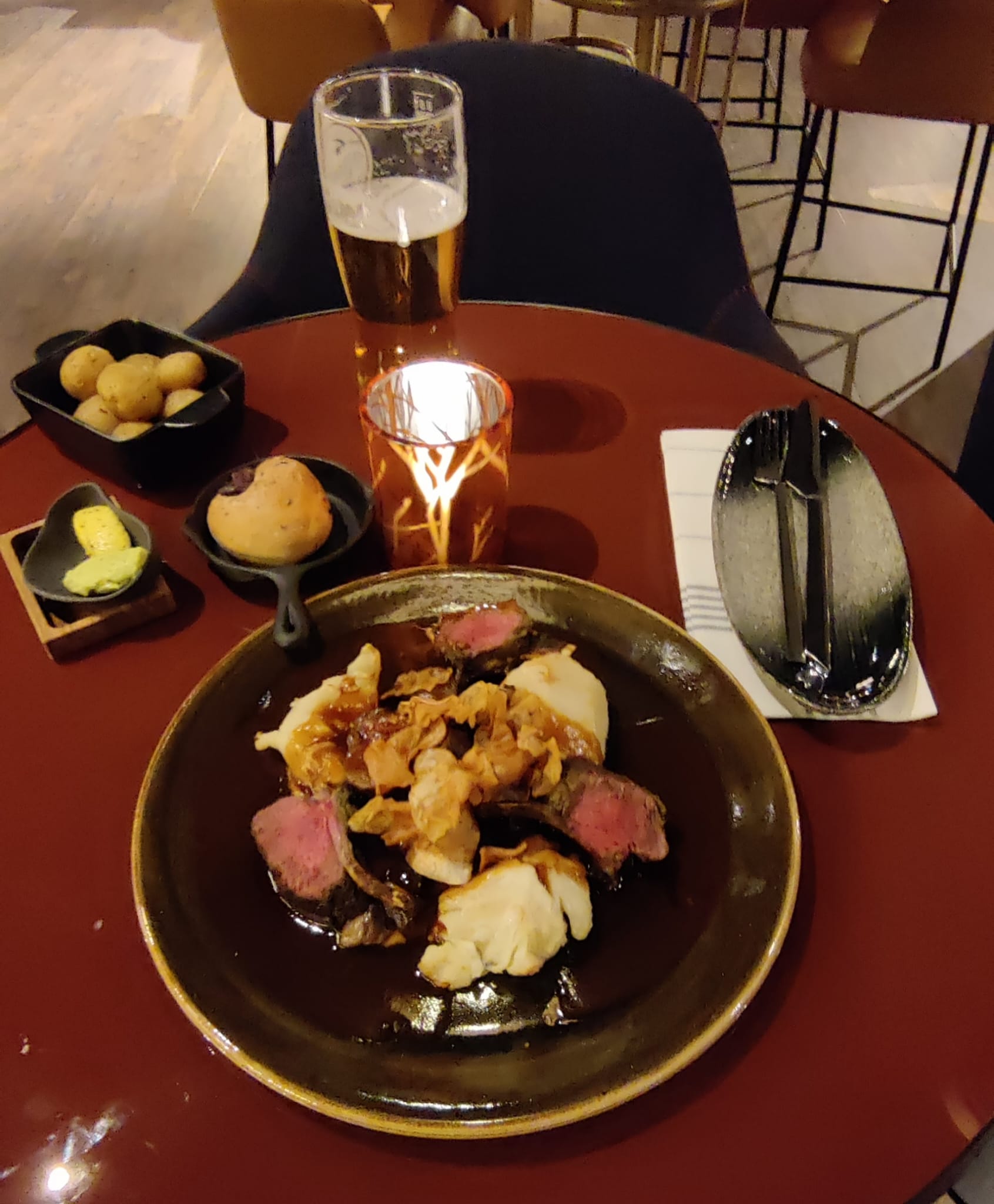 International cuisine and international brews