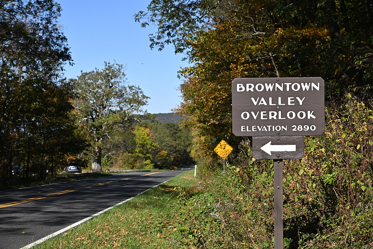 Skyline Drive Browntown Valley Overlook